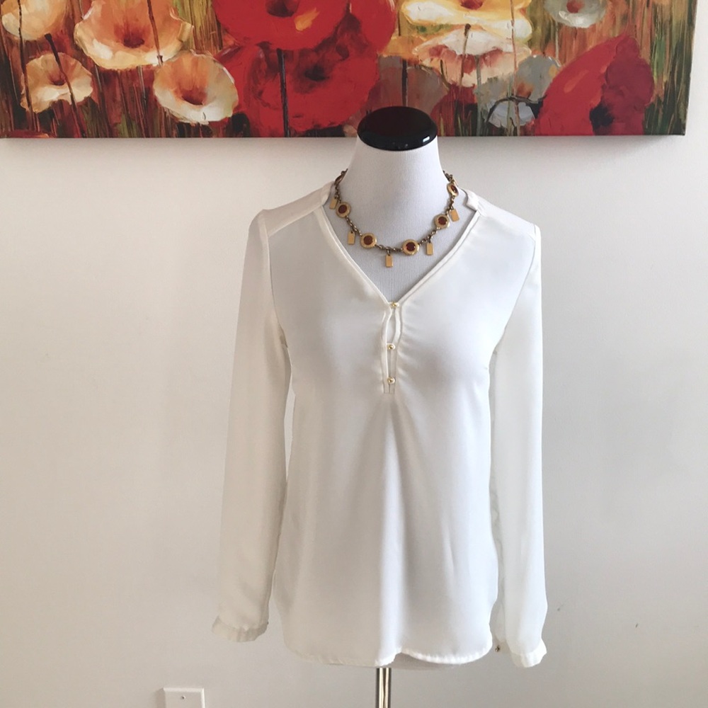 🎁3 for $20 Cream Lauren Conrad Blouse